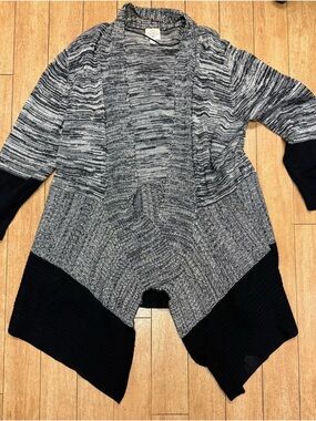 Cozy Black & Gray Women's color block Sweater Cardigan-St John’s Bay (3X)